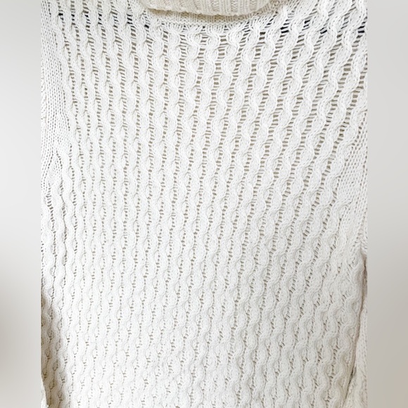 Turtle neck long sleeve sweater - Picture 2 of 4